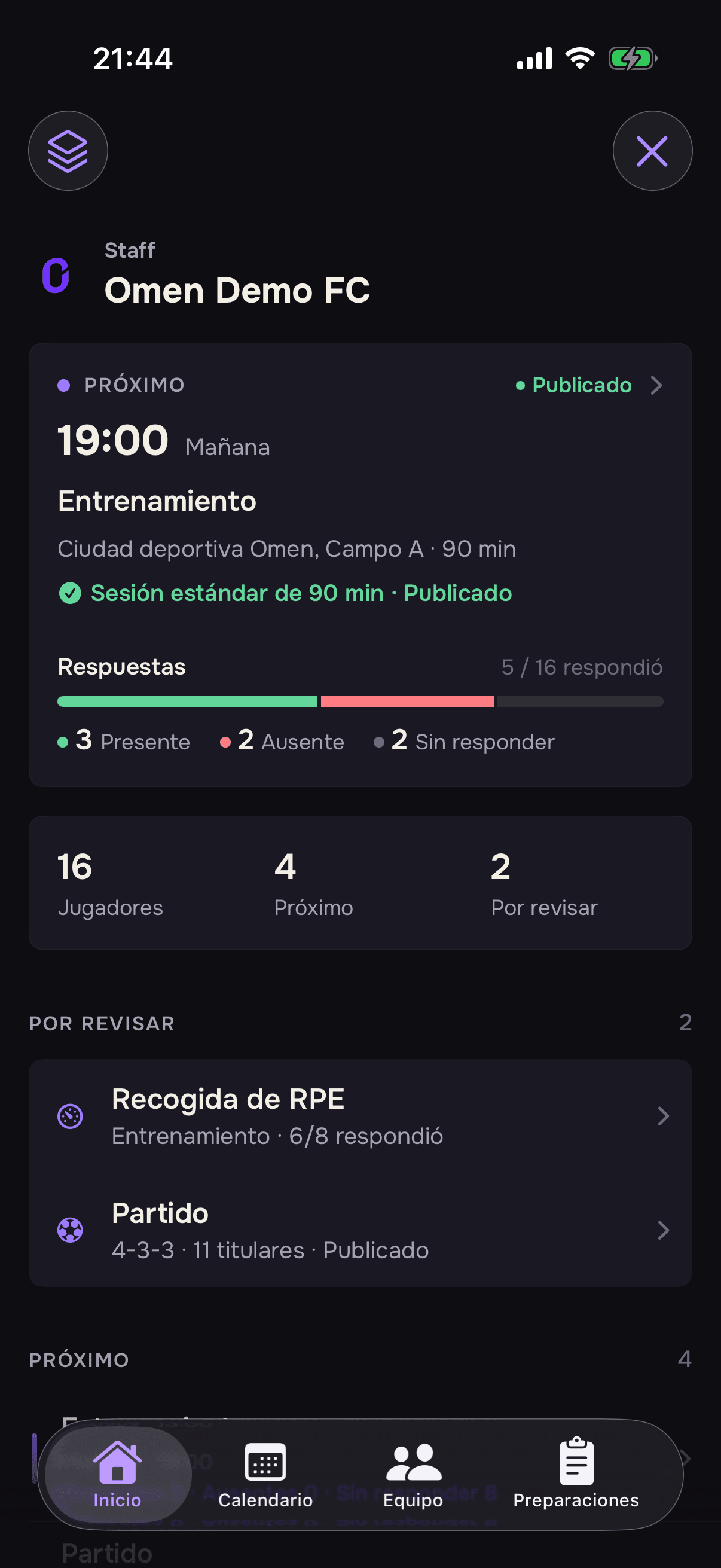 Vista previa de la interfaz móvil de Omen Clubs para un club amateur